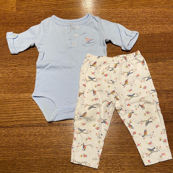 CARTERS 🐦 outfit - Picture 1 of 1